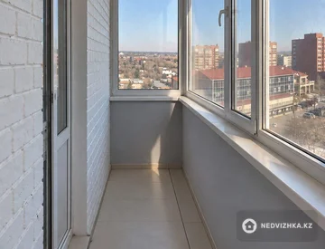 2-комнатная квартира, этаж 7 из 9, 52 м², миниатюра 10