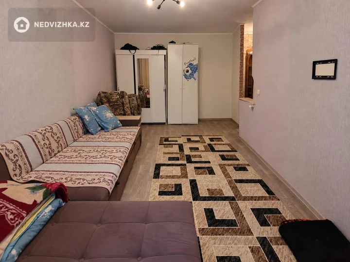 1-комнатная квартира, этаж 1 из 5, 30 м², фотография 3