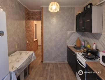 1-комнатная квартира, этаж 1 из 5, 30 м², миниатюра 5