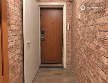 1-комнатная квартира, этаж 1 из 5, 30 м², миниатюра 10