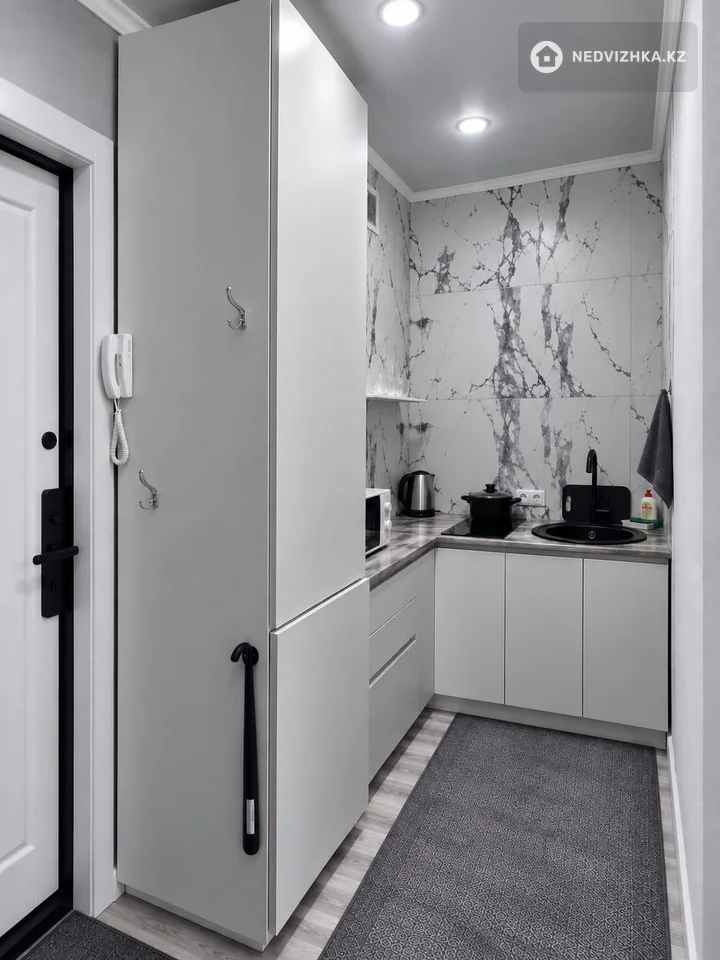 1-комнатная квартира, этаж 13 из 16, 30 м², фотография 5