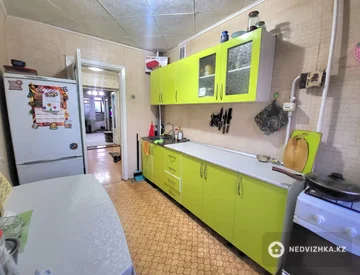 3-комнатная квартира, этаж 3 из 5, 58 м², миниатюра 6