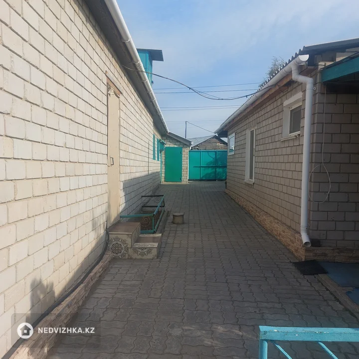3-комнатная часть дома, 9.5 соток, 773 м², фотография 5