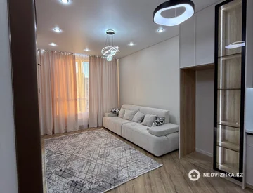3-комнатная квартира, этаж 8 из 9, 68 м², миниатюра 3