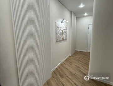 3-комнатная квартира, этаж 8 из 9, 68 м², миниатюра 5
