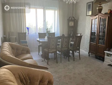 3-комнатная квартира, этаж 3 из 10, 77 м², миниатюра 5