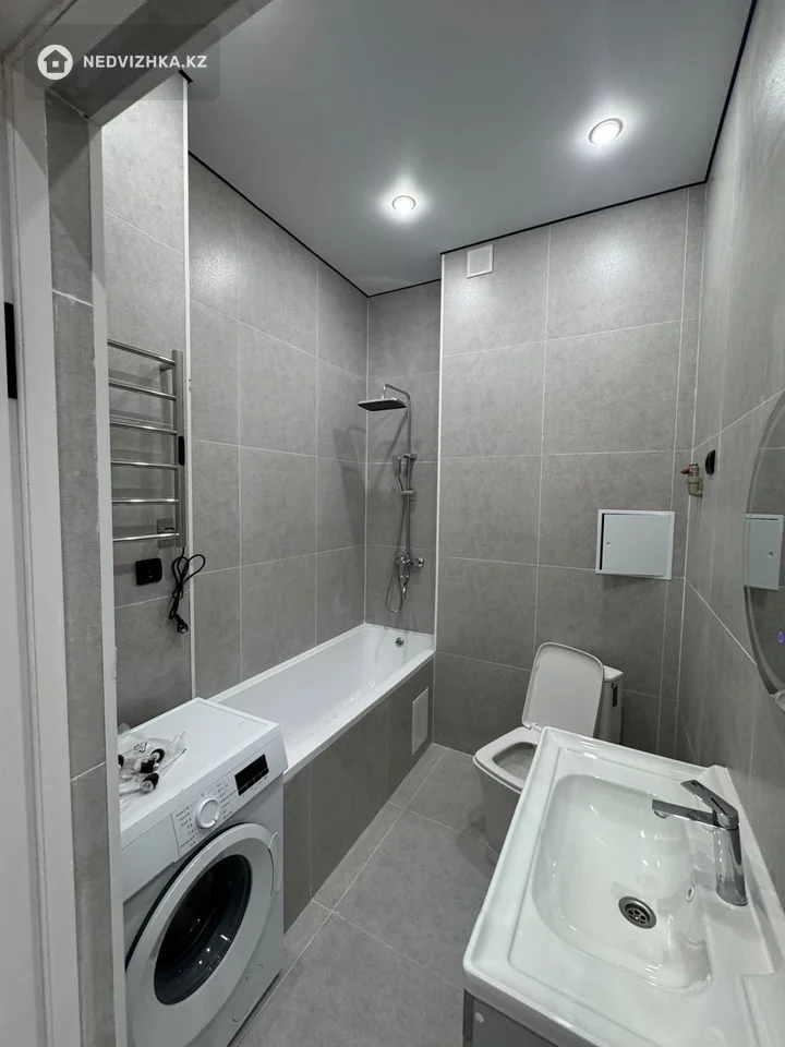 2-комнатная квартира, этаж 5 из 10, 65 м², фотография 4