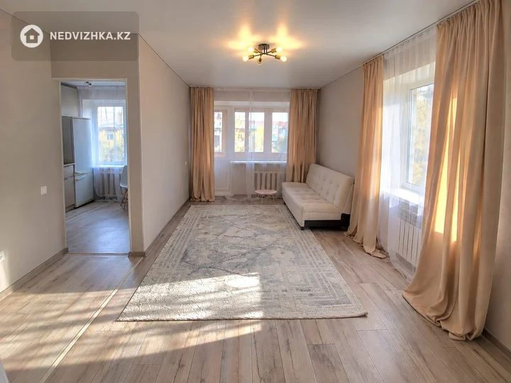 1-комнатная квартира, этаж 4 из 4, 33 м², фотография 4