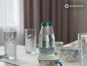 2-комнатная квартира, этаж 8 из 9, 54 м², Посуточно, миниатюра 8