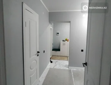 4-комнатная квартира, этаж 1 из 5, 102 м², миниатюра 5