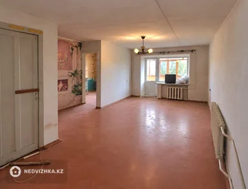 1-комнатная квартира, этаж 5 из 5, 30 м², миниатюра 3