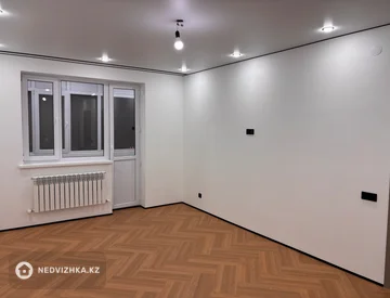 3-комнатная квартира, этаж 4 из 5, 98 м², миниатюра 11
