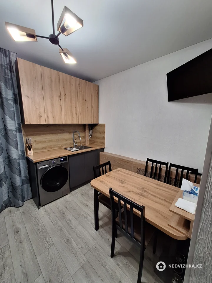 2-комнатная квартира, этаж 2 из 2, 43 м²