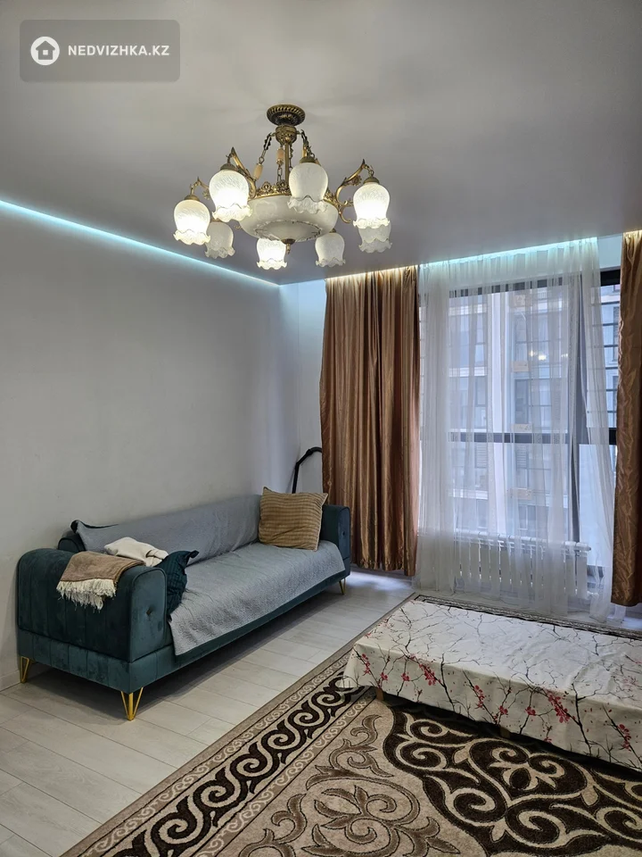 3-комнатная квартира, этаж 7 из 12, 77 м²