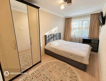 2-комнатная квартира, этаж 1 из 5, 49 м², миниатюра 1