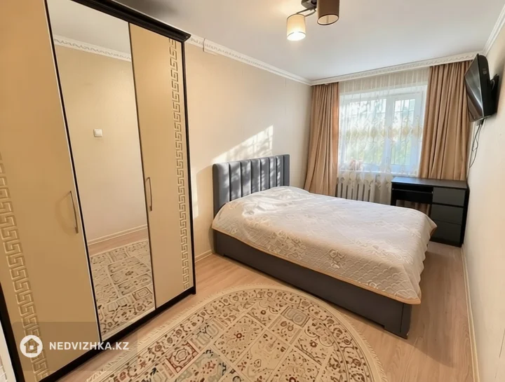2-комнатная квартира, этаж 1 из 5, 49 м²