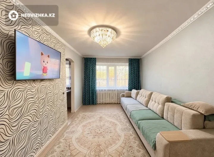 2-комнатная квартира, этаж 1 из 5, 49 м², фотография 4