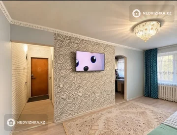 2-комнатная квартира, этаж 1 из 5, 49 м², миниатюра 5