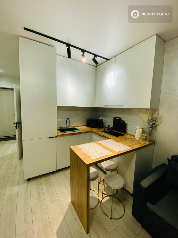 2-комнатная квартира, этаж 4 из 9, 52 м², фотография 4