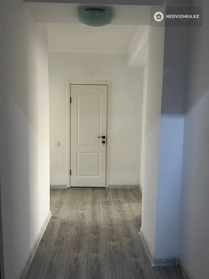 2-комнатная квартира, этаж 1 из 5, 45 м², На длительный срок, фотография 2