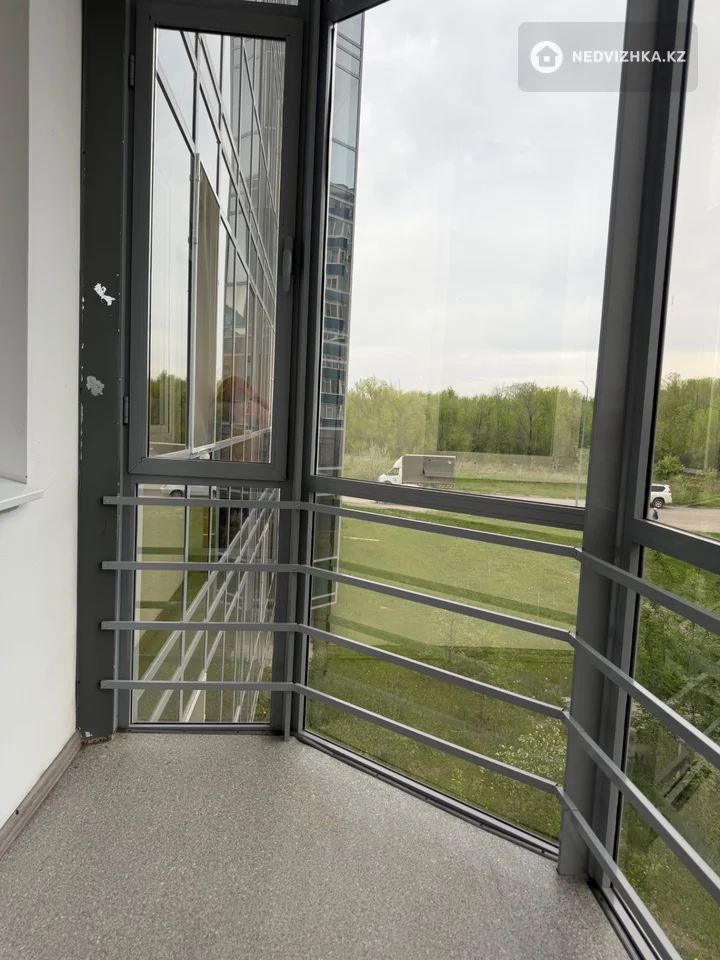 3-комнатная квартира, этаж 2 из 9, 81 м²