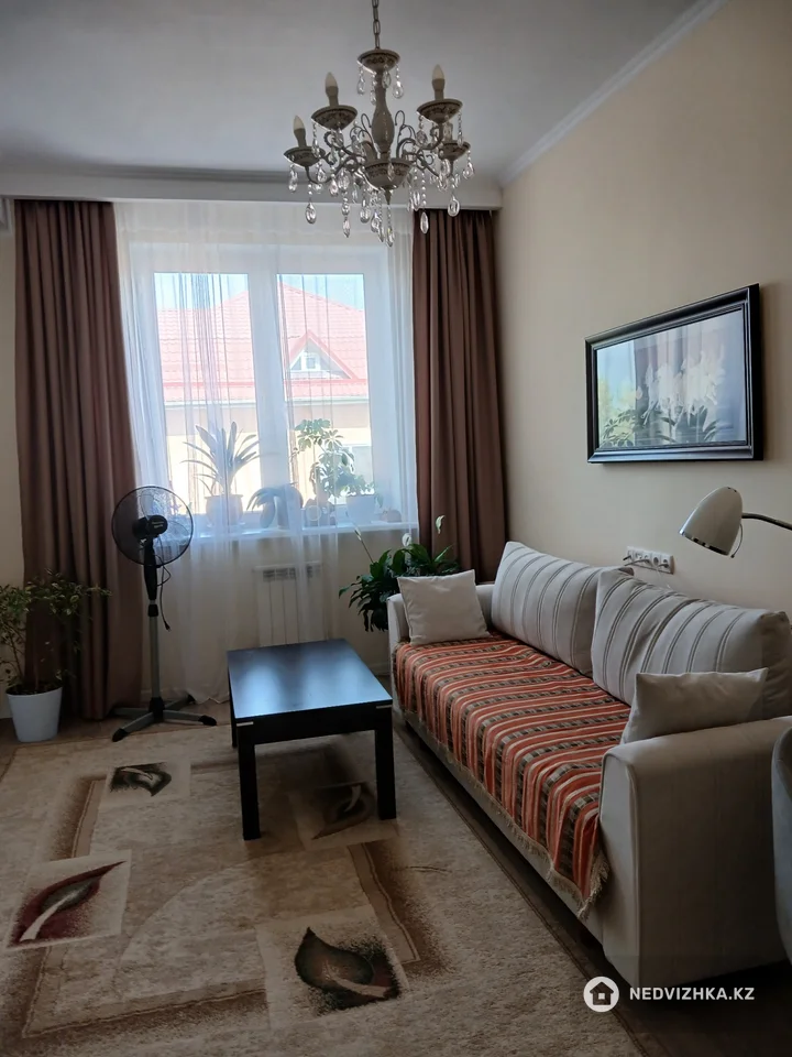2-комнатная квартира, этаж 2 из 5, 52 м², фотография 5