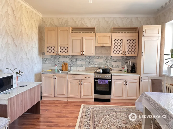 4-комнатный дом, 10 соток, 197 м², фотография 4