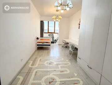 3-комнатная квартира, этаж 12 из 16, 119 м², миниатюра 1