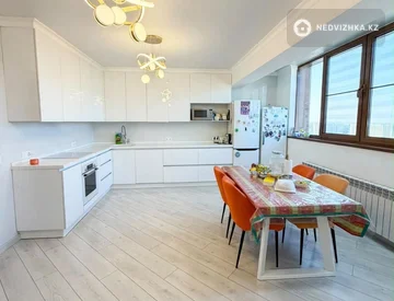3-комнатная квартира, этаж 12 из 16, 119 м², миниатюра 2