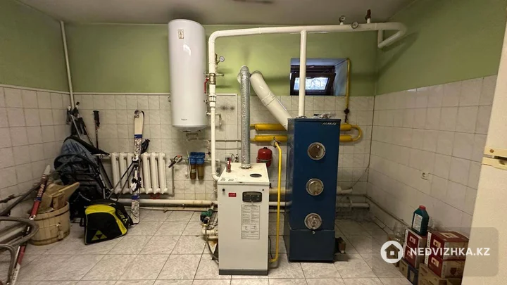 6-комнатный дом, 16.4 соток, 315 м², фотография 5