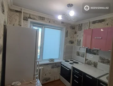 2-комнатная квартира, этаж 2 из 5, 44 м², На длительный срок, миниатюра 3