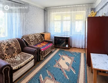 1-комнатная квартира, этаж 2 из 2, 30 м², миниатюра 2