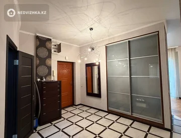 3-комнатная квартира, этаж 7 из 9, 101 м², миниатюра 3