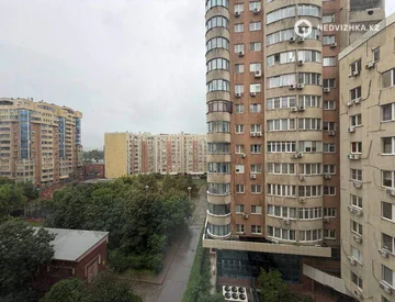 3-комнатная квартира, этаж 7 из 9, 101 м², миниатюра 1