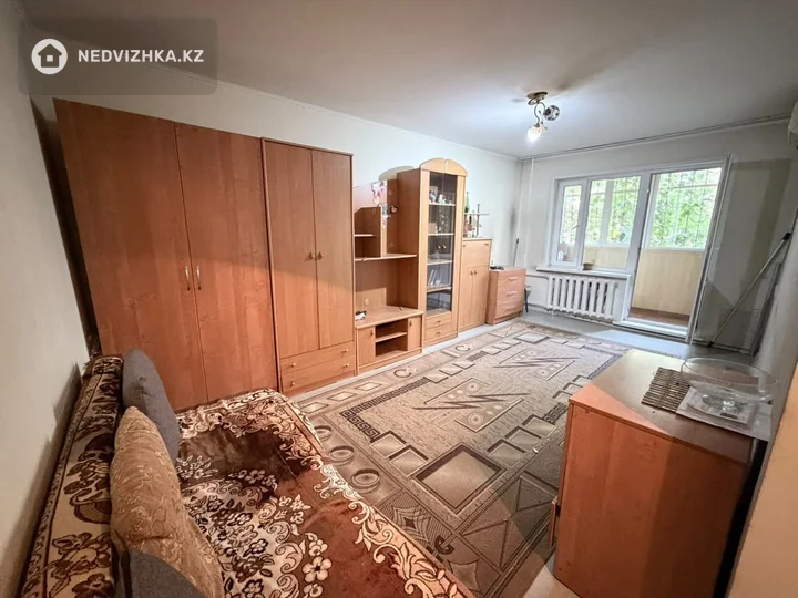 1-комнатная квартира, этаж 1 из 5, 31 м², фотография 2
