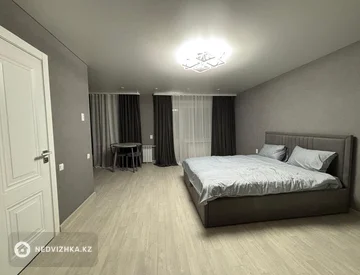 1-комнатная квартира, этаж 3 из 5, 30 м², По часам, миниатюра 1