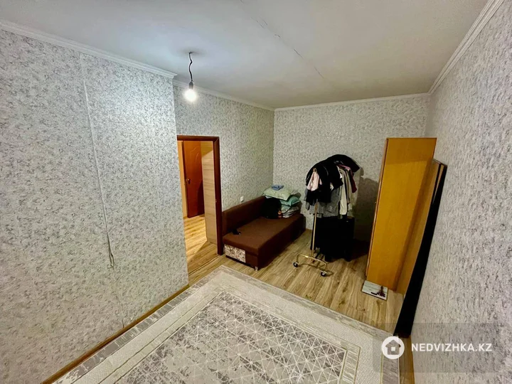 1-комнатная квартира, этаж 11 из 12, 43 м², фотография 4