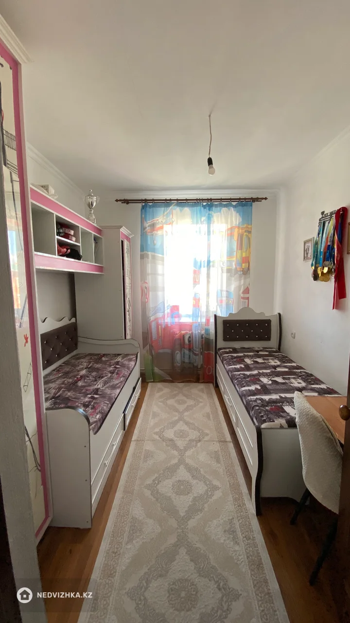 3-комнатная квартира, этаж 5 из 5, 73 м², фотография 4