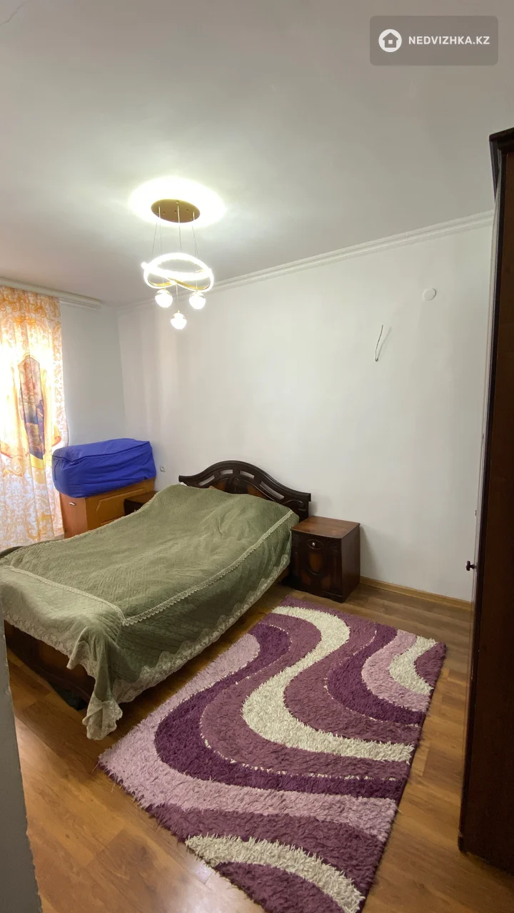 3-комнатная квартира, этаж 5 из 5, 73 м², фотография 3