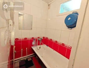 2-комнатная квартира, этаж 5 из 5, 45 м², миниатюра 3
