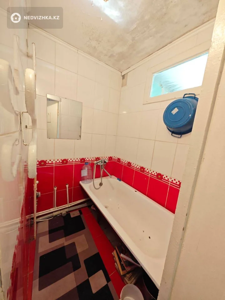 2-комнатная квартира, этаж 5 из 5, 45 м², фотография 3