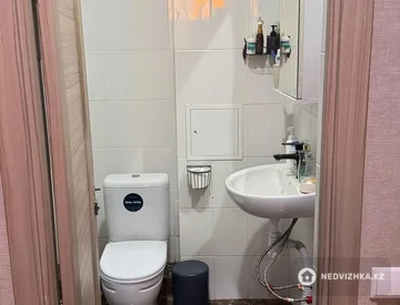 2-комнатная квартира, этаж 1 из 4, 53 м², миниатюра 2