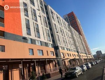 2-комнатная квартира, этаж 14 из 14, 60 м², миниатюра 5