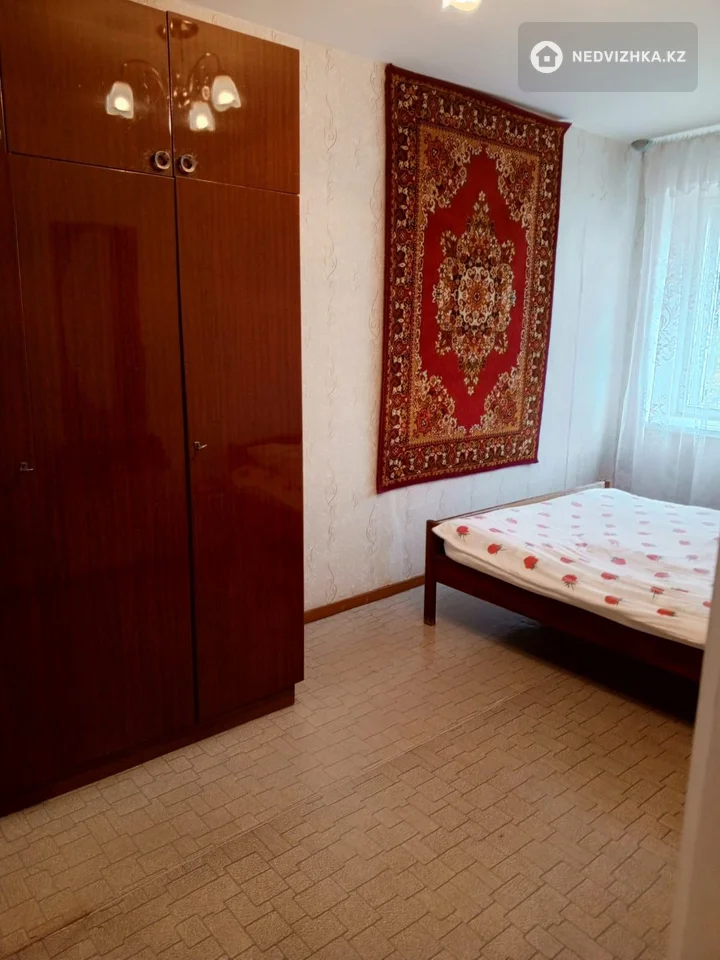 3-комнатная квартира, этаж 5 из 6, 60 м², фотография 4
