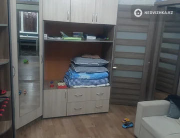 3-комнатная часть дома, 3 соток, 200 м², На длительный срок, миниатюра 1