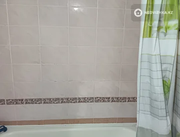 2-комнатная квартира, этаж 6 из 6, 50 м², миниатюра 10