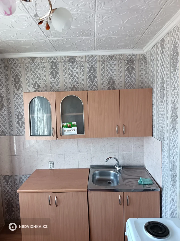 2-комнатная квартира, этаж 6 из 6, 50 м², фотография 4