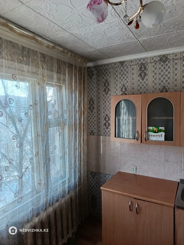 2-комнатная квартира, этаж 6 из 6, 50 м², фотография 5