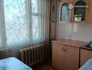 2-комнатная квартира, этаж 6 из 6, 50 м², миниатюра 6