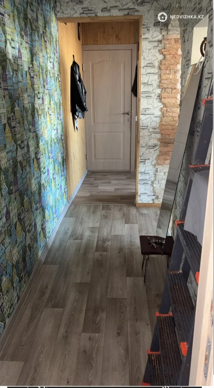 2-комнатная квартира, этаж 8 из 9, 51 м², фотография 4
